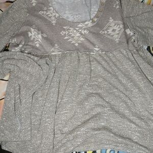 Elegant Gray Patterned Women's Blouse
